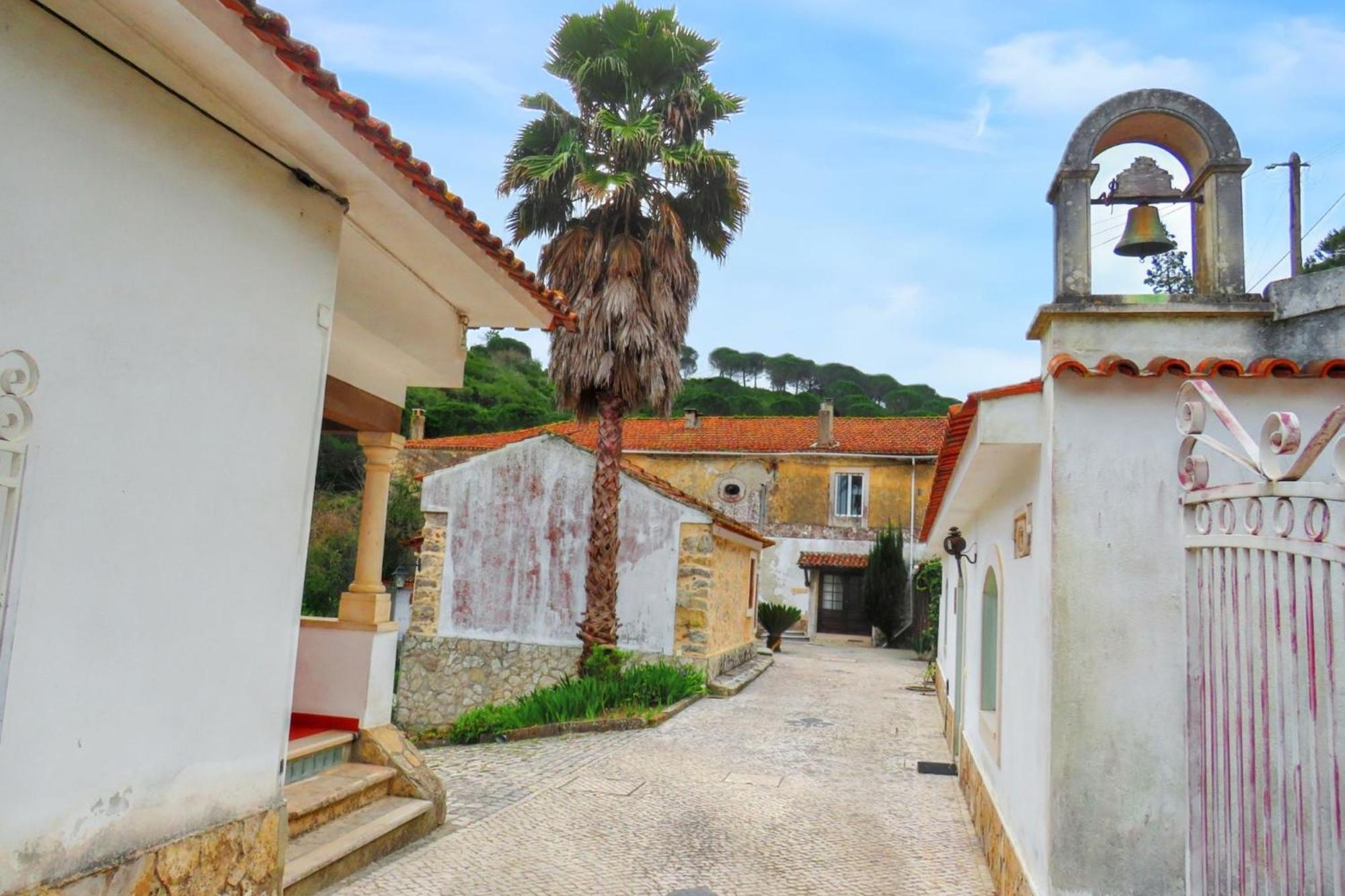 Bicentennial House In Porto De Mos With Mountain View And Pool Porto de Mós Exterior foto